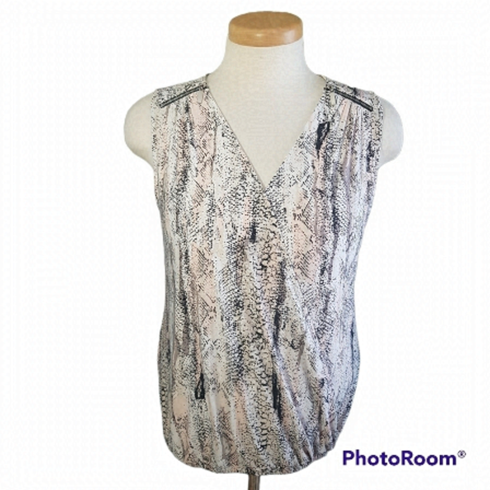 𝅺Inc International Concepts Snakeskin Faux Wrap Tank Top With Zipper Detail